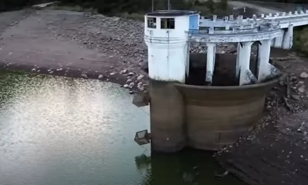 A ahorrar agua: El embalse «La Regadera» en Usme se seca por las altas temperaturas