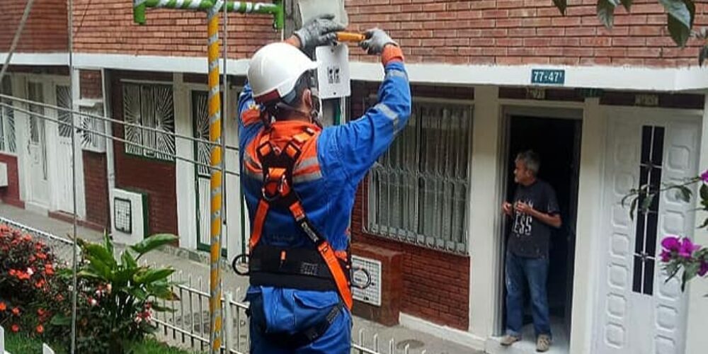 Sin luz los alumbrados de la comunidad de Marichuela