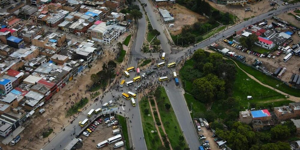 Fuertes disturbios en Usme durante el paro nacional 2021