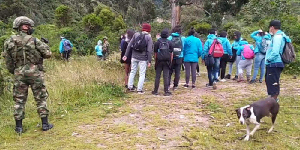 Caminata en la Cuchilla del Gavilán