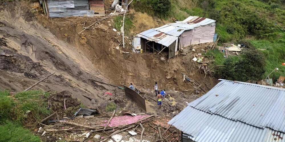 Colecta para damnificados por derrumbe en Tocaimita