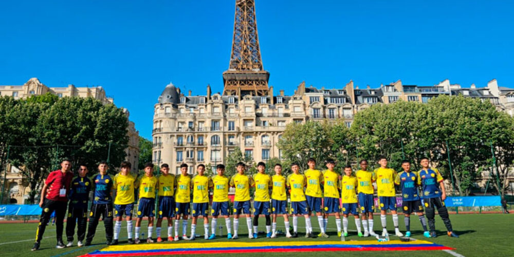 Equipo de fútbol usmeño está dejando bien parada a Colombia en Francia
