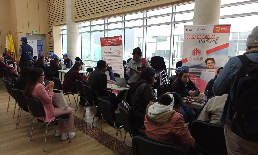 Jornada de empleabilidad en Usme: oportunidades para jóvenes, mujeres, adultos mayores y extranjeros.