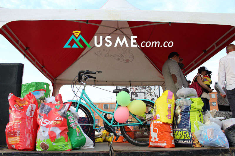 Rifa y subasta bicicleta en el Animalius Fest